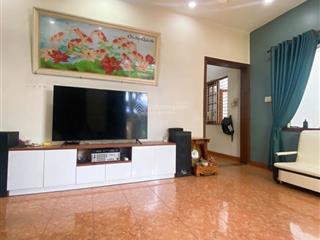 Biệt thự mặt tiền khu vip hiệp phú  180m²11/12x15m  3 tầng  giá chỉ 17.9 tỷ  công chứng ngay
