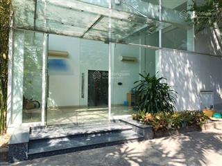 Siêu hiếm ! trụ sở công ty 3 tầng lô góc  643m²  chỉ 46 tỷ đình phong phú, tăng nhơn phú b