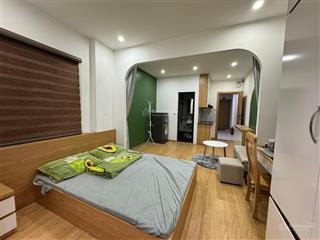 Toà căn hộ dịch vụ khương thượng, 17p studio, dt 90tr/tháng, ra đh thuỷ lợi cực gần, 66m2*7t