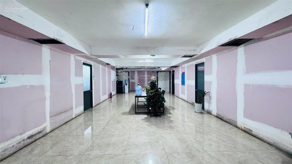 Cho thuê kho 1000m2 khu vực vành đai bmt đầy đủ pccc