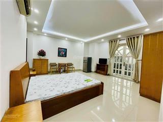 Quận 3 khu tt, bán trước tết hạ 1,5 tỷ. 60m2, 5 tầng, hẻm trước nhà 4m, căn góc, n 6,8m giá 6,1 tỷ