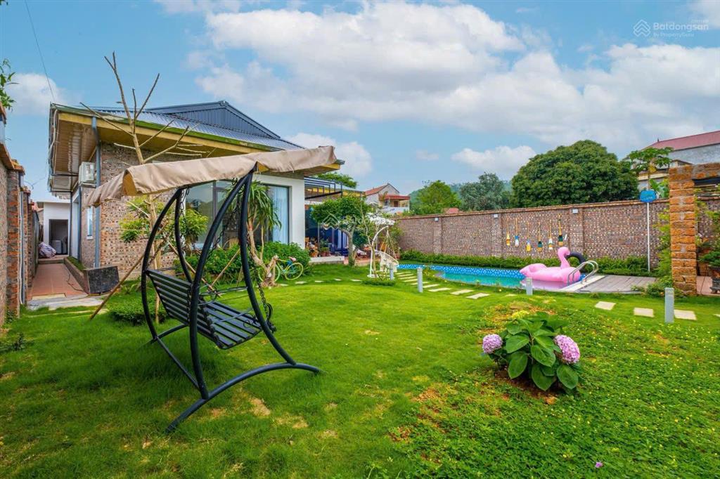 Cần bán homstay  villa to đẹp tại đại lải vĩnh phúc. diện tích lớn 655m2 giảm còn 8,3 tỷ