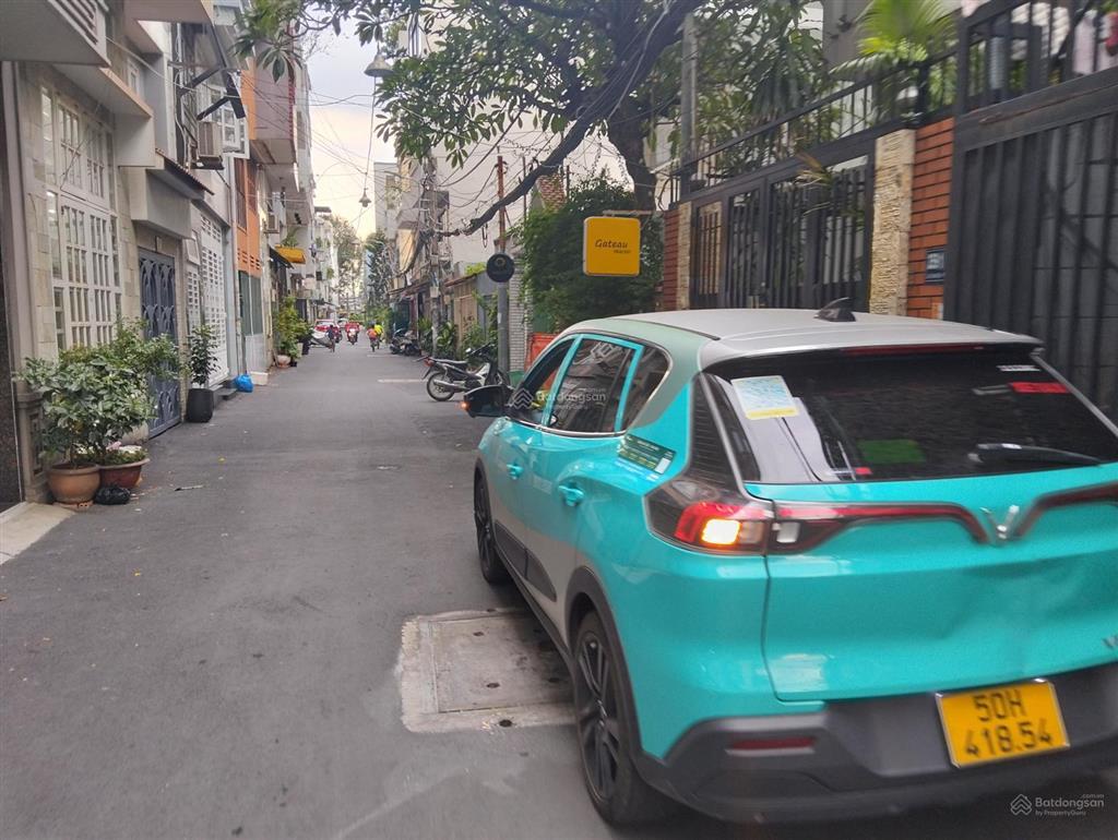Cô giang  xe hơi vào nhà  155m2 đất  1 căn ra mt 17.9 tỷ tl