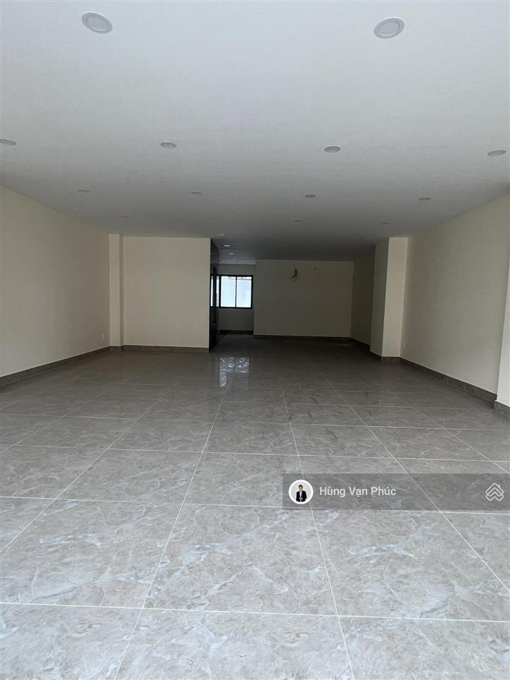 Cho thuê nhà mặt tiền đinh thị thi vạn phúc city, 7x21m, 5 tầng hoàn thiện đẹp giá 65 triệu