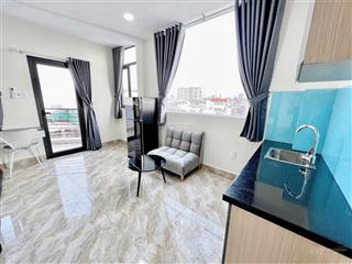 Trống phòng ban công, tách bếp ngay phan xích long cho thuê
