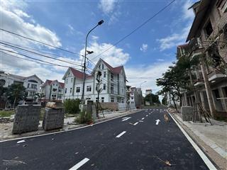 Cần bán liền kề cenco5 tân lập huyện đan phượng hà nội lk 0963 836 ***