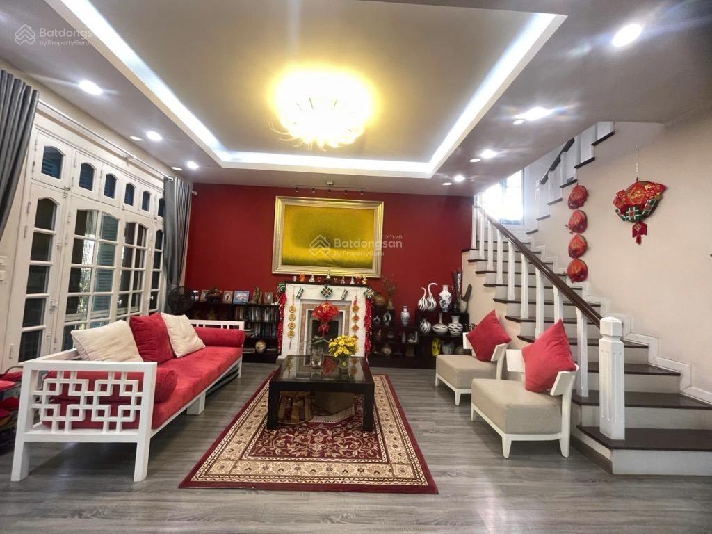 Bán biệt thự ngọc thuỵ 430m2,mt11m  vị trí trung tâm, ô tô tránh  cạnh vườn hoa, sát hồ  145tr/m