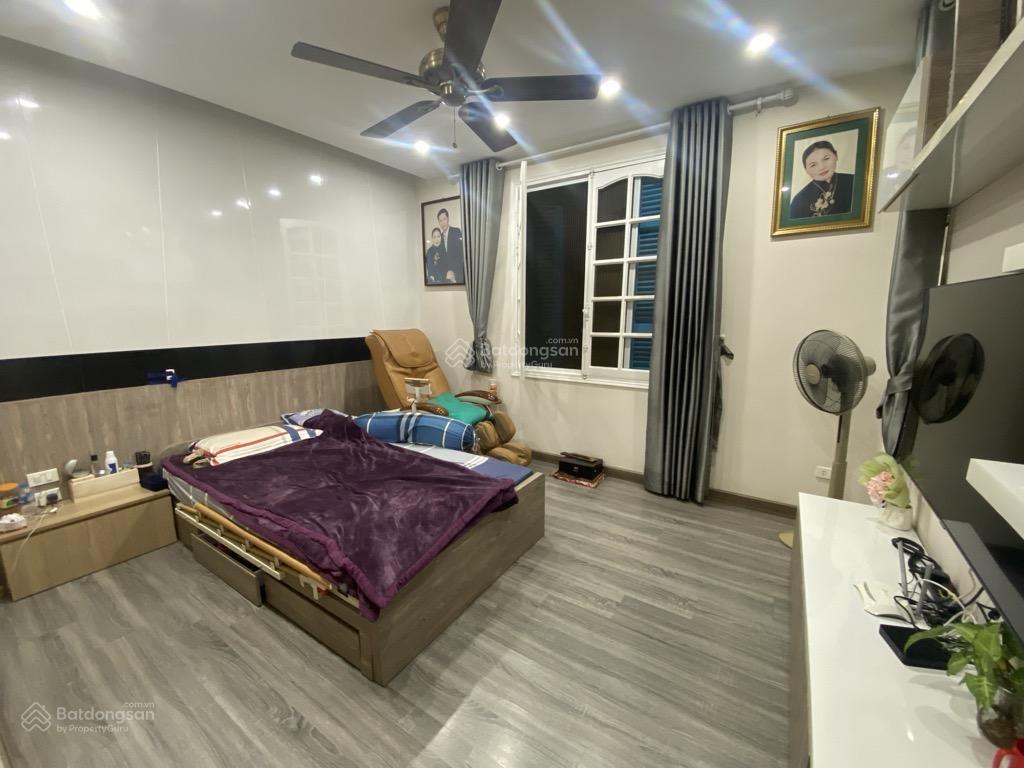 Bán biệt thự ngọc thuỵ 430m2,mt11m  vị trí trung tâm, ô tô tránh  cạnh vườn hoa, sát hồ  145tr/m