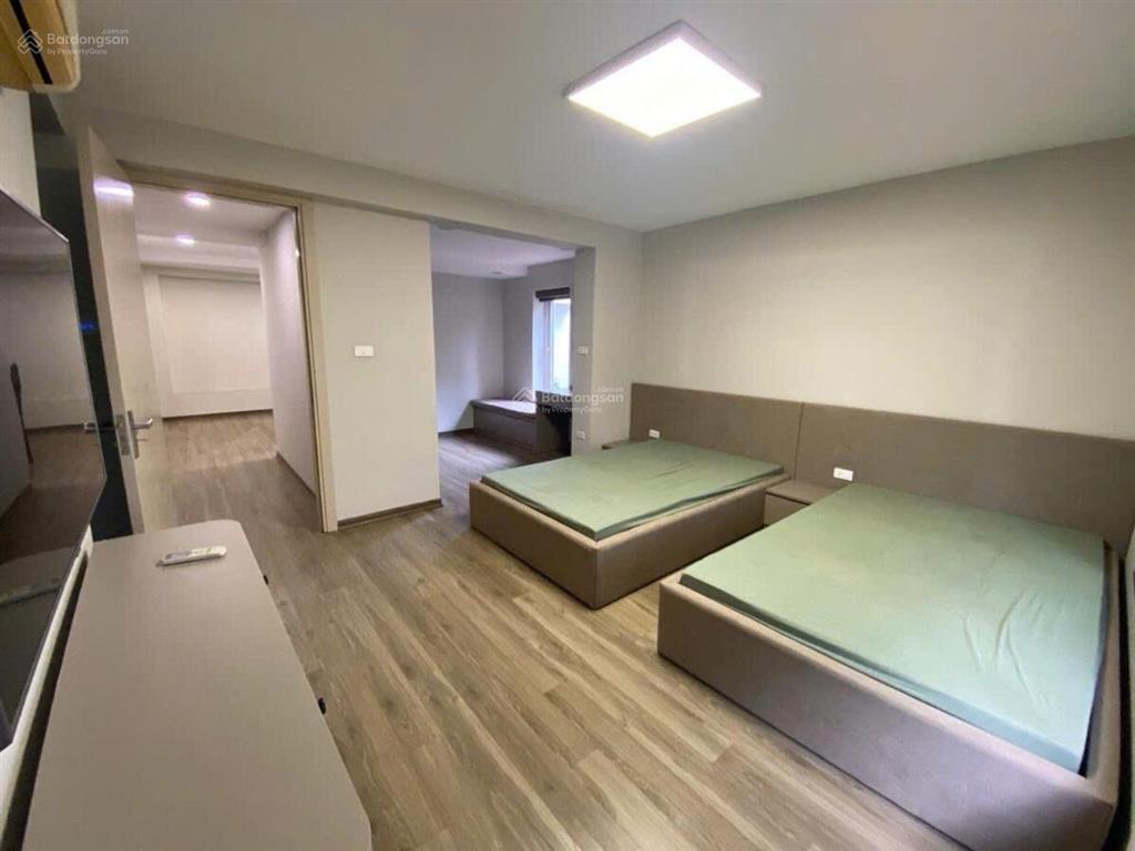 Bán biệt thự ngọc thuỵ 320m2x4 tầng mt~14m ôtô tránh nhau, 30m mặt đường ngọc thuỵ  146tr/m có bớt