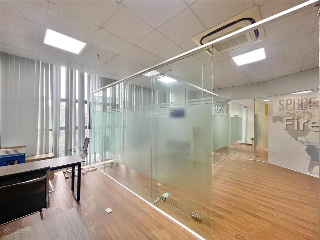 Bql cho thuê văn phòng sẵn nội thất 300m2 tòa rivera park vũ trọng phụng, thanh xuân, hà nội