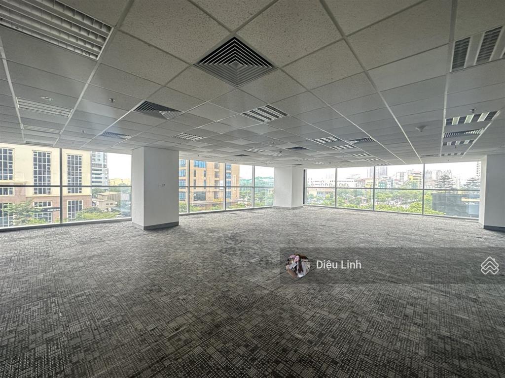 Chính chủ cho thuê sàn 1790m2 tòa pvi số 1 phạm văn bạch, cầu giấy, hà nội