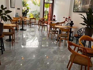 Bán nhà mặt đường hoàng minh thảo, mặt tiền 4m, dt 104m2, nhà 4 tầng mới đẹp, phía sau ngõ 2m