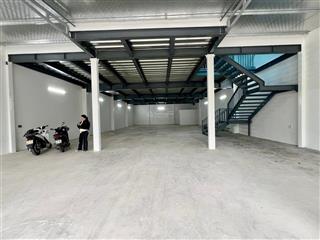 Cho thuê nhà mặt đường máng nước gần chung cư hoàng huy, ngang 14m, dt 350m2 x 2 tầng thông sàn