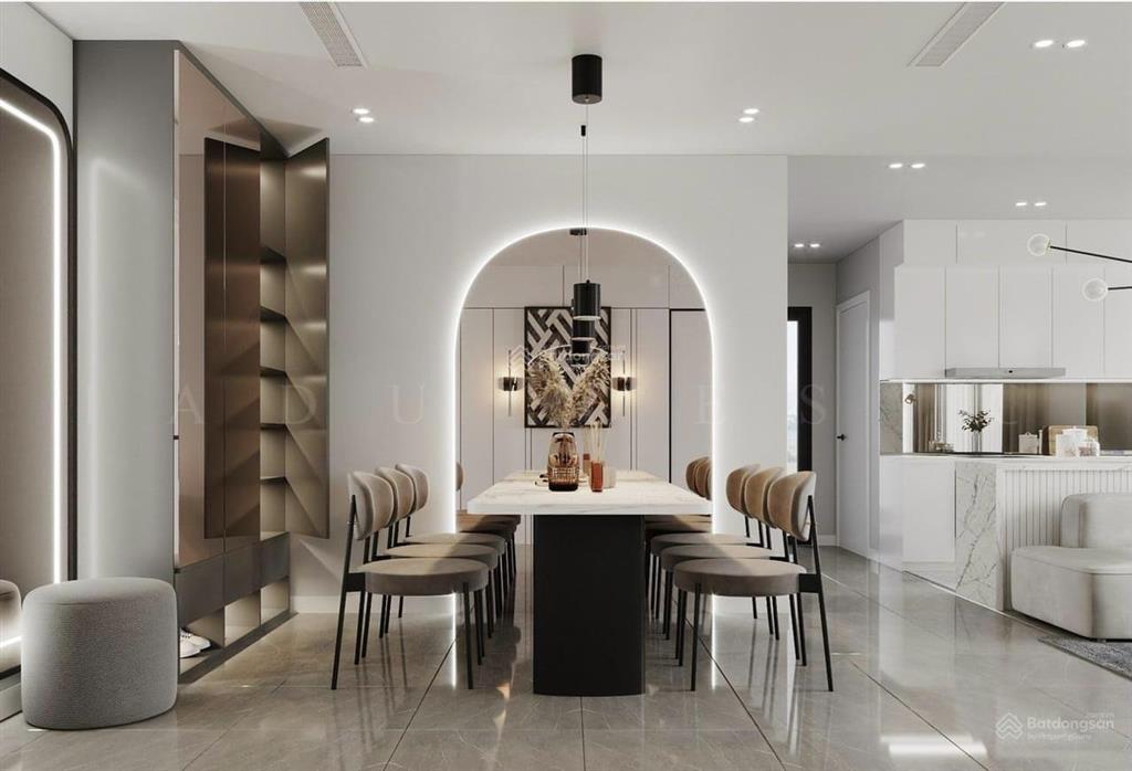 Bán chung cư hong kong tower  243a đê la thành, 94m2, 2pn full nội thất tầng cao  0814 332 ***