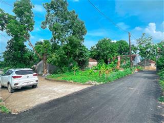 Bán đất tại thị trấn xuân mai, 16,5 triệu / m2, 200m2, lô góc, pháp lý đầy đủ, uy tín, hot