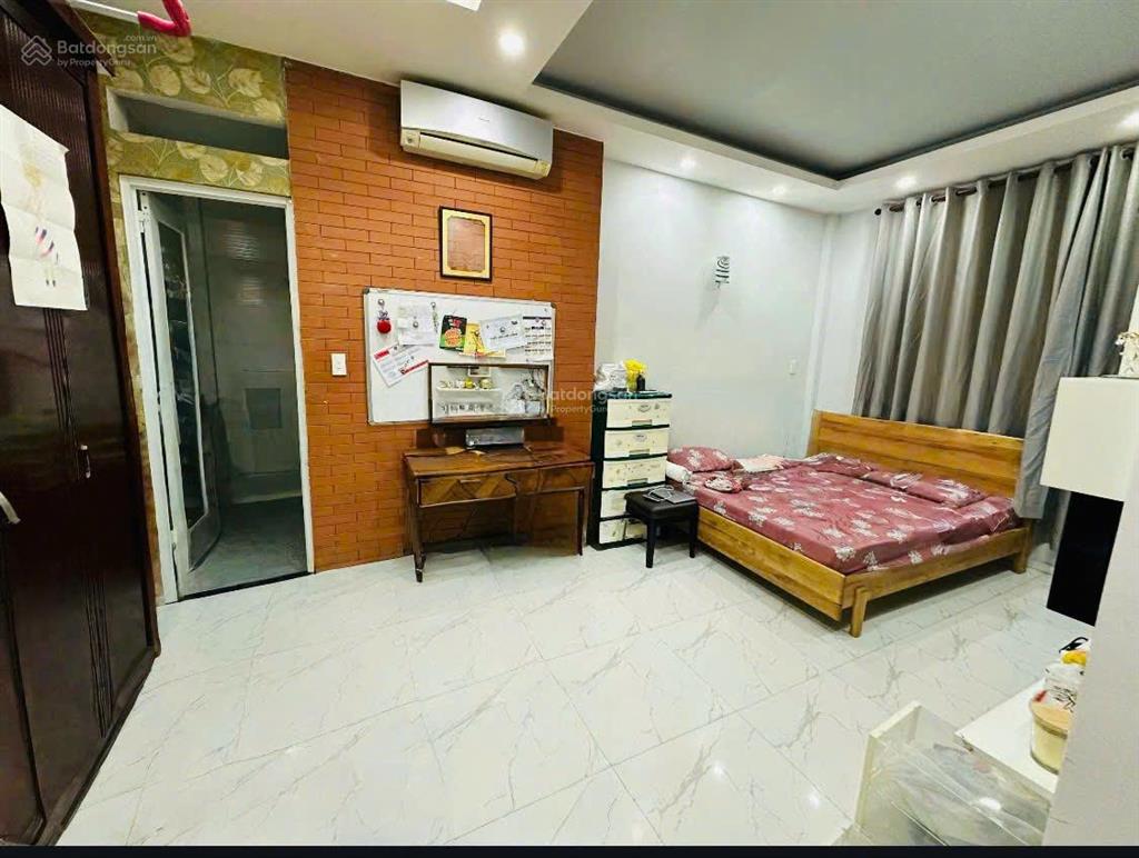 Bán nhà sát mặt tiền sư vạn hạnh q10. (52m2). 3 tầng đúc. giá 8.5 tỷ tl