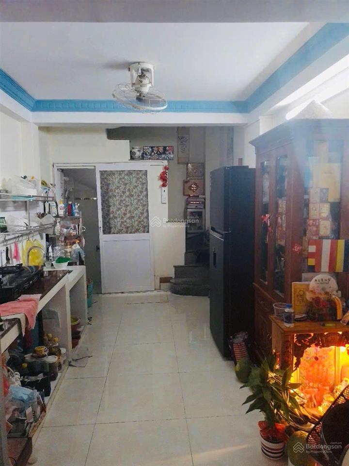 Hxh trải nhựa nguyễn thiện thuật. (30m2), 5 tầng đúc. giá 8 tỷ tl