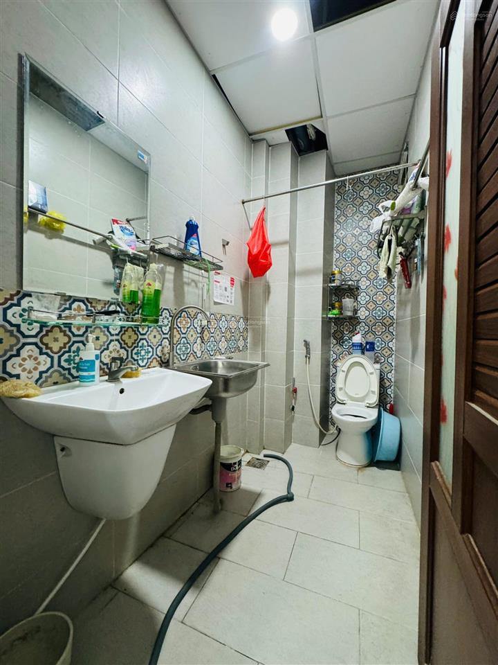 Bán nhà mới đường hòa hưng (4,7m x 8m), 5 tầng đúc. giá 7,3 tỷ tl
