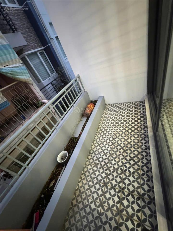 Hẻm 3m nguyễn tiểu la q10. (3m x 10m). 3 tầng btct. giá 5.9 tỷ tl