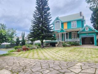 Villa sân vườn đà lạt, phường xuân hương mới kiến trúc cổ kính diện tích lớn