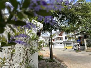 Biệt thự khu nghỉ dưỡng golf valley ngay dự án haus nguồn thu 90tr/ tháng