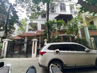 Bán biệt thự licogi khuất duy tiến, 3 thoáng, ngõ to như phố, 150m 5t mt7.2m, giá 42 tỷ