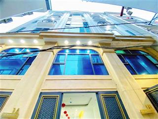 Chdv phố phạm văn đồng dt 60m2 tổng 16phong khép kín  dòng tiền 1.1ty/ năm ppcc đầy đủ 17.3 tỷ
