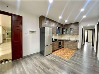 Chính chủ bán căn góc dự án berriver 390 nguyễn văn cừ  94m2  3pn  2 mặt thoáng  giá 6,8 tỷ