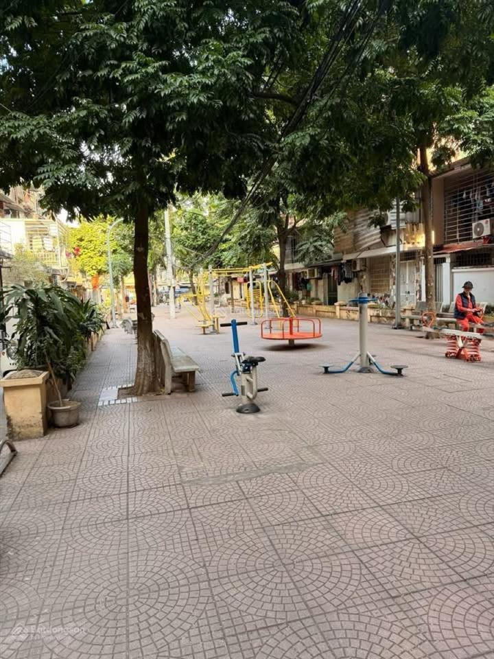 Tập thể thái thịnh, vĩnh hồ, t3, 60m2 (sổ 35 m2), 2 ngủ, nhỉnh 4 tỷ