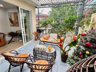 Tập thể nam đồng, lô góc, 180 m2 (36 m2 sổ đỏ), 4 ngủ, 6. x tỷ