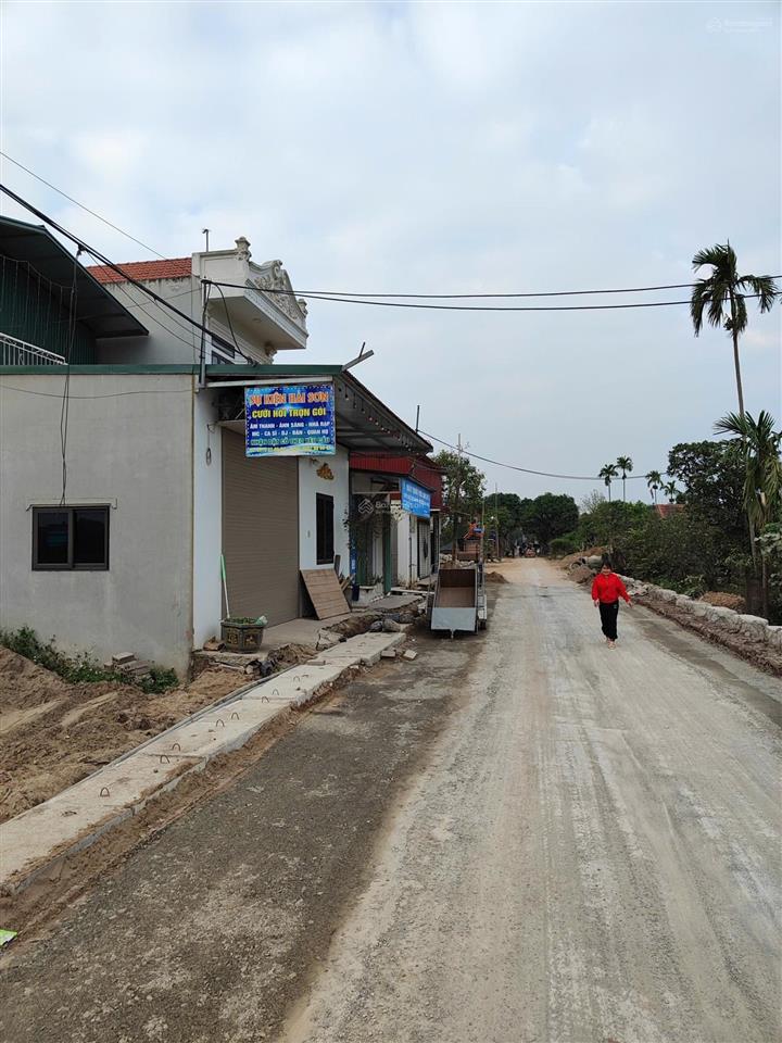 Đất vua hưng yên, giá chỉ 21tr/m2 kinh doanh buôn bán đầu tư chắc thắng. con gà đẻ trứng vàng