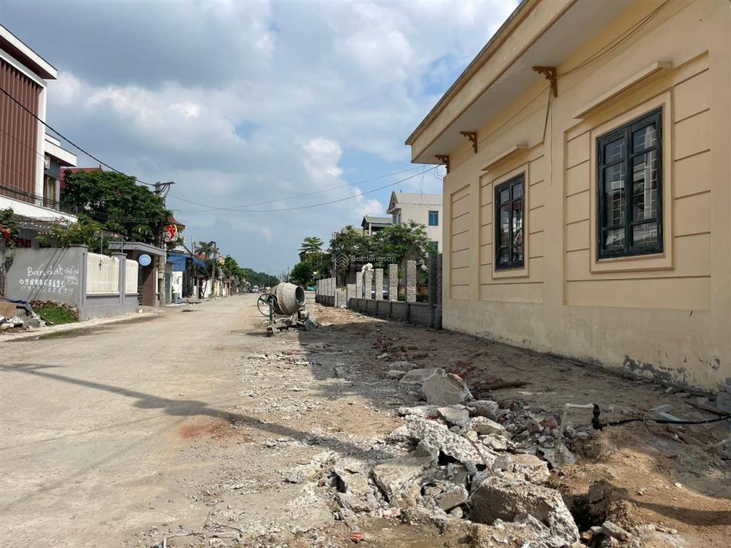 Cần bán gấp lô góc đất thư lâm, thuỵ lâm, đông anh đất vuông đẹp, giá hơn 2 tỷ  0914 682 ***