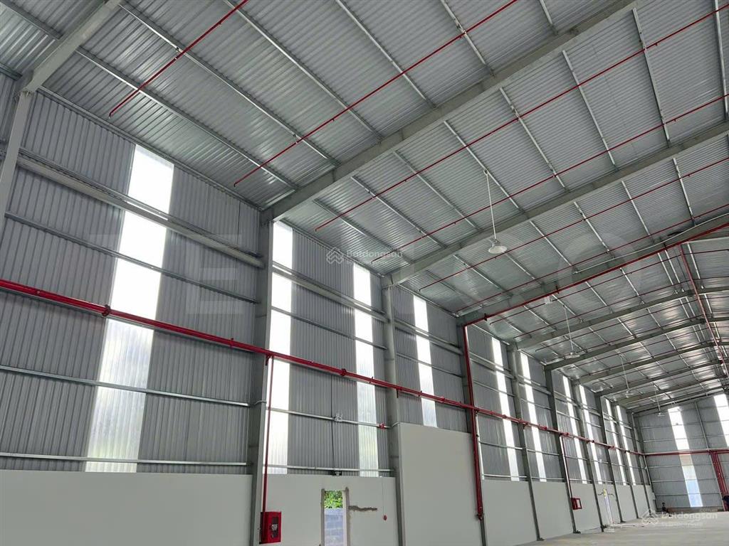 Kho xưởng 1100 m² có dock, có pccc tự động và điện 3 pha, đường quốc lộ 61c gần trung tâm cần thơ