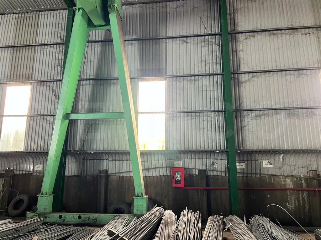 Kho xưởng 800 m² có pccc, cẩu trục 5 tấn và trạm điện, nhánh đường quốc lộ 91b, lộ container