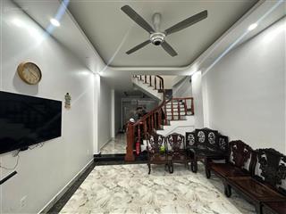 Nhà dân xây ngõ ô tô đằng hải dt 51m  mt 4m  tây  3,5 tầng  giá 3,75 tỷ (tt)