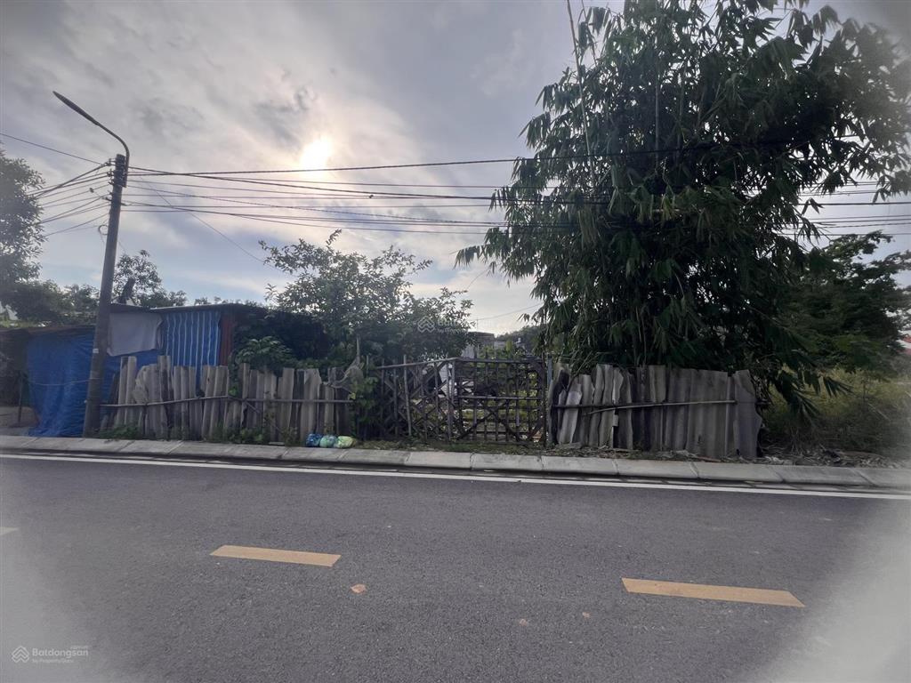 Lô đất cao sơn xây biệt thự phân lô đẹp dt 180m  mt 8m  đông nam  22tr/m