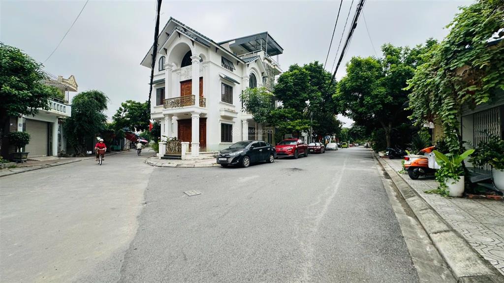 Đất phân lô khúc thừa dụ dt 90m2  mt 4,5m  tây tt  giá 58tr/m