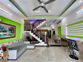 Bán nhà 3 tầng khu đô thị phước long đẹp gần đường thích quảng đức