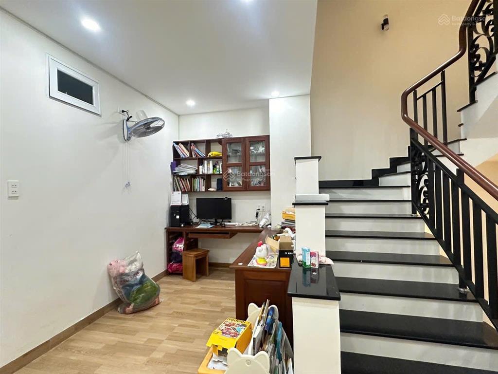 Hàng hiếm! nhà 3 tầng trong kdt hà quang có sổ