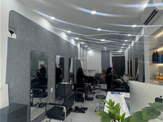 Bán nhà mặt tiền mê linh kinh doanh tốt
