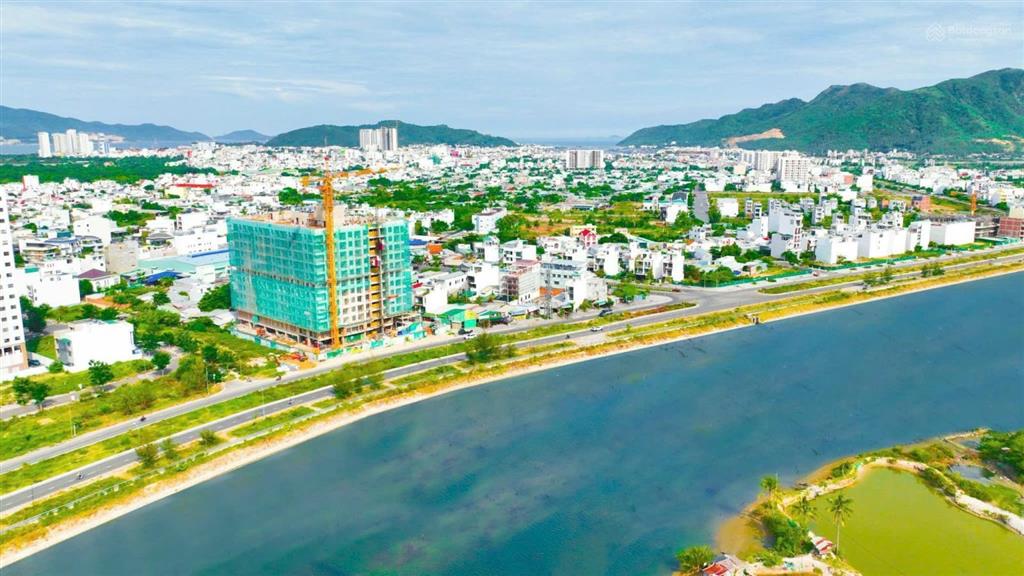 Hot! mặt tiền đường vành đai 2 view sông quán trường và sungroup