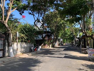 Bán lô đất đẹp mặt tiền lê văn huân gần biển đường 13m