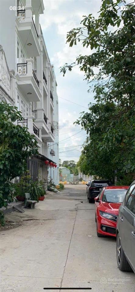 Bán nhà 1 trệt 3 lầu đường tl19 p. thạnh lộc q12,
gần ngã tư ga, chợ cầu đồng, bách hóa xanh