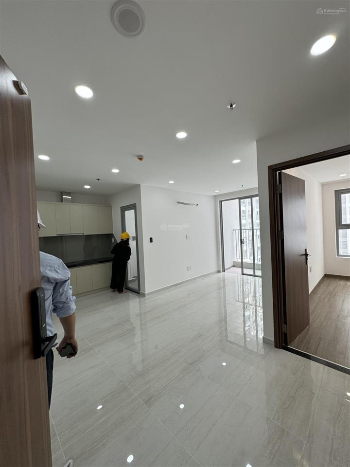 Em vân có suất nội bộ tại hoc, căn 1pn dt 50m2, giá 1 tỷ 9.  ngay 0799 587 ***