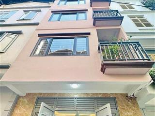 Nhà trung tâm học viên tài chính  bắc từ liêm  dt58m2  6 tầng  mt5,8m  giá 11 tỷ  ô tô thông
