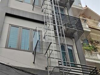 Trung tâm học viên tài chính  bắc từ liêm  dt55m2  6tầng  giá 12 tỷ  ngõ ô tô