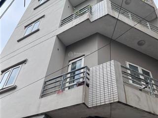 Trung tâm học viên tài chính  phố lê văn hiến  dt53m2  5 tầng  giá 12 tỷ  phân lô  ô tô