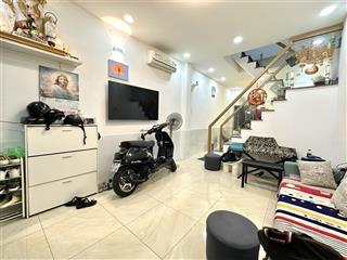 Bán nhà đẹp giáp q1  hxh trên đường ngô tất tố, phường 21, bình thạnh