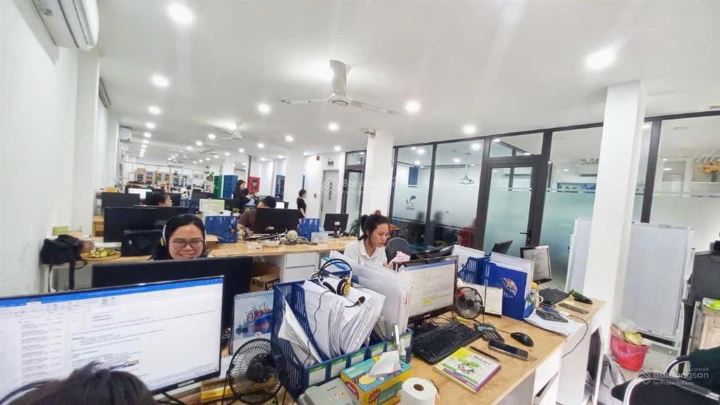 Cho thuê building đường xuân thuỷ, p. thảo điền q2! h t 5l (1800m2)