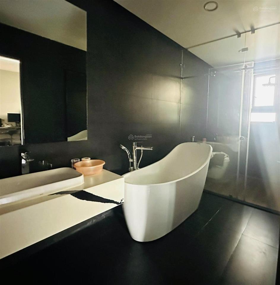 Cho thuê biệt thự đường số 32 phường bình an, quận 2!!!  15x23m (100 triệu)